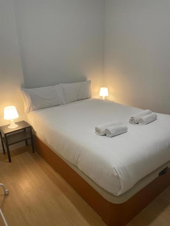 Exyca Plaza Castilla Madrid Exterior foto