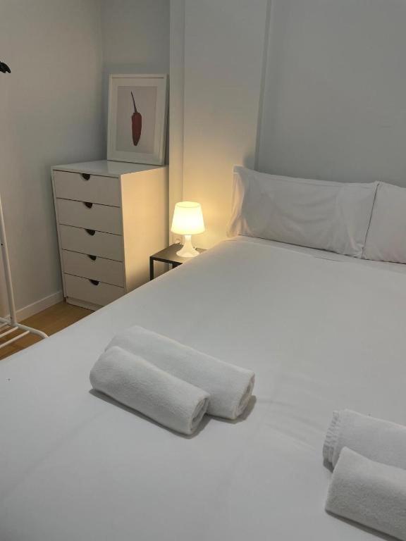 Exyca Plaza Castilla Madrid Exterior foto